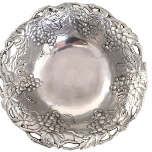 Arthur Court Grape Tuscany Design Salad Bowl Arthur Court Collectibles Kitchen Collectibles Kitchen Bowl Decorative Bowl