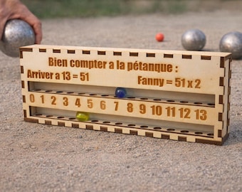 Compteur de score en bois gravé pour jeu de pétanque