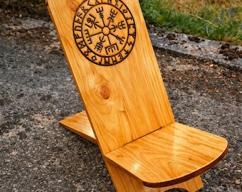 Viking style chair in two interlocking parts