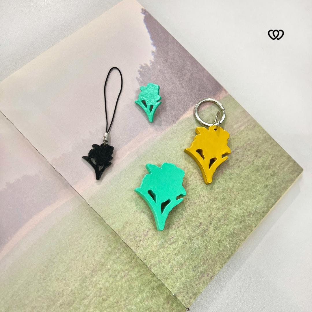 BTS Park Jimin Muse Logo Flower Smeraldo Wooden Keychain, Magnet