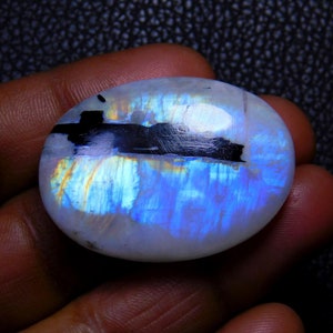 Beautiful Great Quality Rainbow Moonstone Cabochon Gemstone Natural Blue Flashy Rainbow Moonstone Loose Gemstone Oval Shape 70 Ct 37X27X8 MM