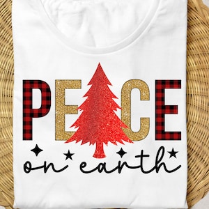 Paz en la Tierra PNG, diseño digital de sublimación navideña, descarga de camisa navideña svg, palabras navideñas png, diseño navideño png, fuente cursiva