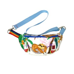 Unisex Recycled Tyvek Bum Bag | Large Eco-Friendly Fanny Pack