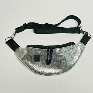 Sac banane argenté scintillant | Sac banane urbain avec bandoulière