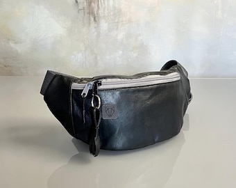 Coach Convertible Clutch 9365 – 1980s Black Leather Beauty With