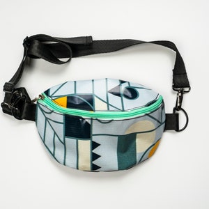 Sac banane unisexe recyclé à partir d'une bannière retirée d'une exposition d'art, sac de plage imperméable, sac de surf, sac à main urbain coloré
