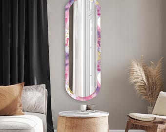 Ovale wandspiegel met roze marmereffect, moderne houten lijst