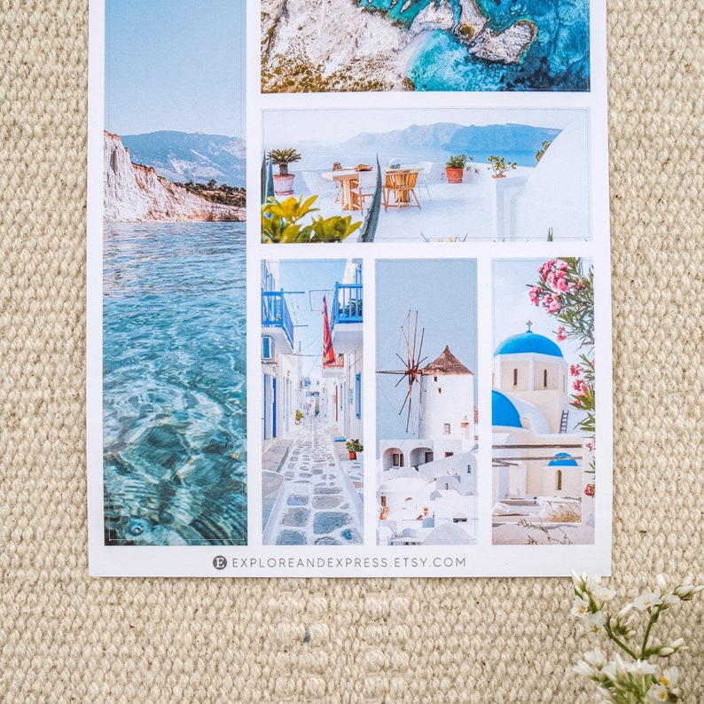K&ouml;nnte beinhalten: Eine Collage aus Fotos, die ein wei&szlig; get&uuml;nchtes griechisches Dorf mit blauen Akzenten, eine Windm&uuml;hle und einen Blick auf die &Auml;g&auml;is zeigen. Die Fotos sind in einem Raster angeordnet und enthalten den Text "EXPLOREANDEXPRESS.ETSY.COM".