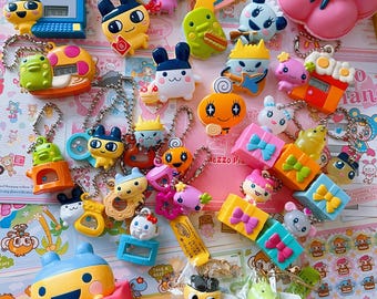 Tamagotchi Vintage Rare Gashapon V4 Antenna Topper Figure Bell Keychain Phone Strap tmgc character