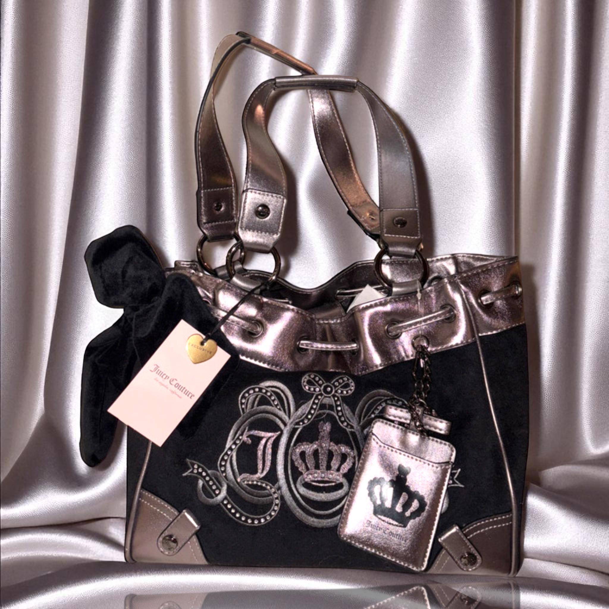 バッグ JUICY COUTURE bag shoulder Y2K leather Juicy Couture Y2K Handbag Pale Pink Velour Shoulder Bag