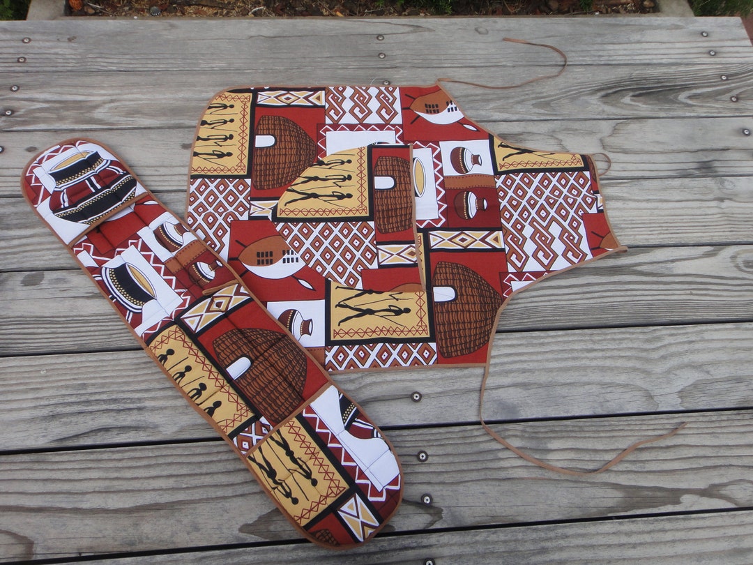 african-print-oven-gloves-and-apron-a-set-of-oven-gloves-and-matching