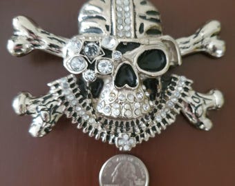 Glam Rock Silver Rhinestone Skull and Crossbones Belt Buckle