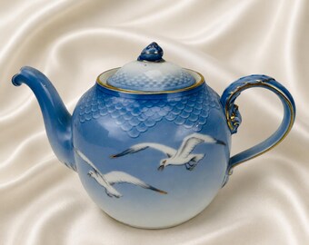 Vintage Bing & Grøndahl - Denmark Seagull Teapot