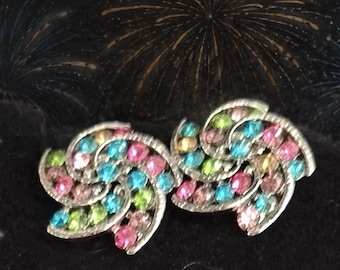 Vintage Rhinestone Clip-On Earrings-Silver Tone with Tropical Crystals