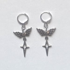 Créoles coeur rebelle - Bijoux grunge alternatifs punk goth emo en acier inoxydable 925