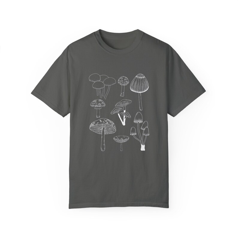 Pilz Comfort Colors Shirt, Cottagecore T-Shirt, Geschenk für Gärtner und Naturliebhaber Bild 8