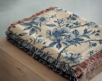 Chinoiserie Blanket French Country Decor Vintage Toile de Jouy Throw Blue Floral Blanket Elegant Living Room Decor Toile Country Decoration