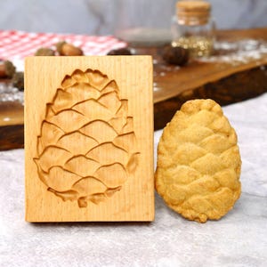 Pinecone Wooden Cookie Mold, Springerle Cookie Cutter, Christmas Gingerbread, Pinecone Shaped Mold, Gift for Cookie Lover