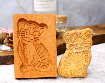 Cat Wooden Cookie Mold: Animal Cookie Stamp, Baker's Gift