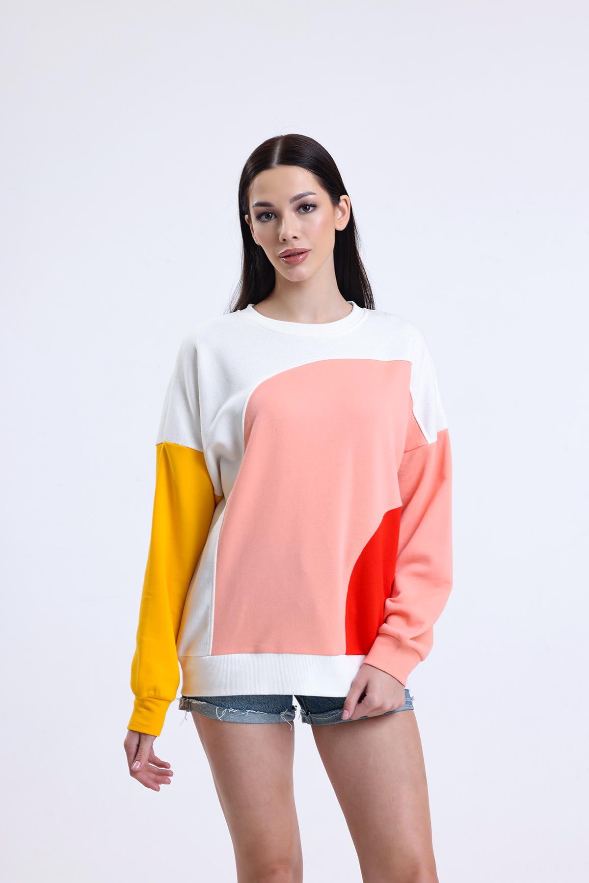 Colorful Patchwork Oversized Cotton Sweatshirt: Cozy Crewneck
