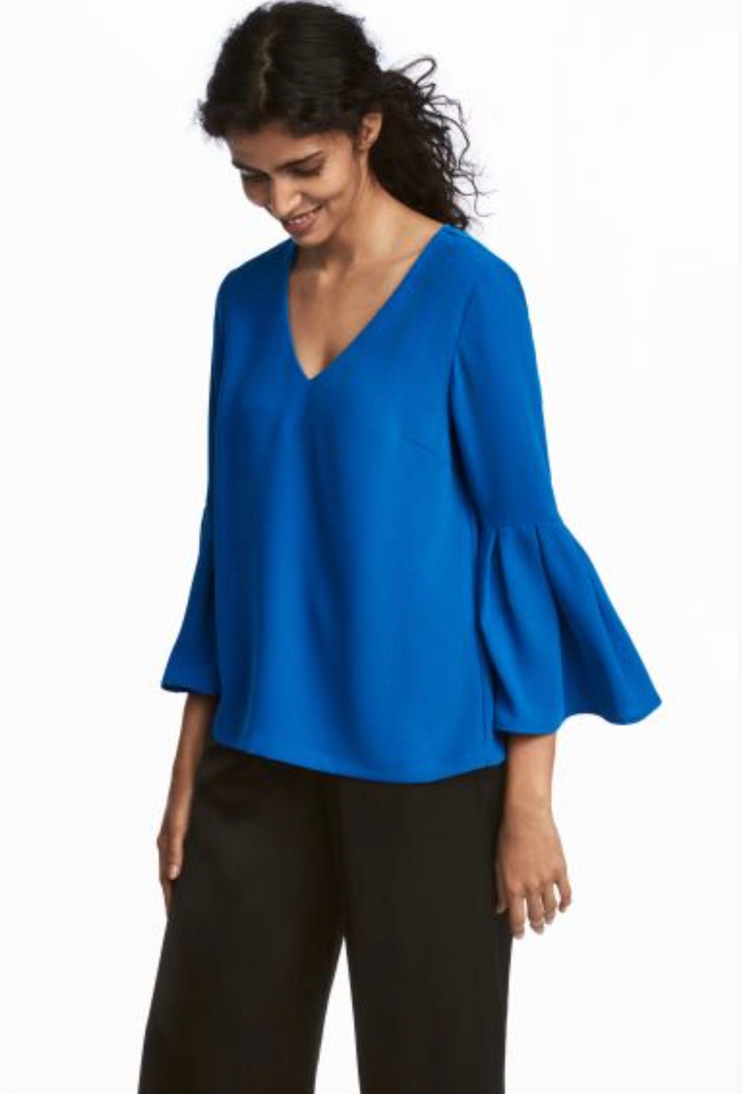 Bell Sleeve Top Sewing Pattern, V-neck Blouse Ruffle Hem Arm (PDF ...