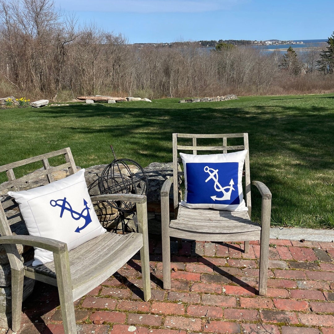 Sunbrella Pillow in Nautical Designs for Indoor/outdoor Use, 20x20