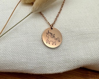 Halskette mit Wunschgravur, personalisierte Kette, Gravurkette mit Anhänger in Wunschfarbe, Geschenk für Freundin, Geschenk zu Weihnachten,