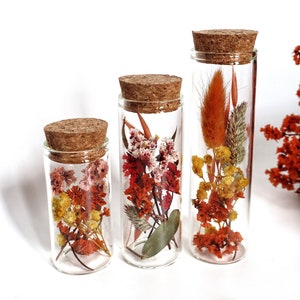 Set di 3 flaconi di fiori secchi con biglietto personalizzato, regalo per la casa. Regalo per lei, compleanno, regali per gli ospiti, mini scatola regalo, boho, fiori primaverili.
