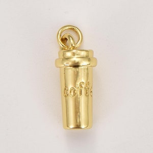 Delicato ciondolo aggiuntivo a forma di tazza da caffè in oro riempito, delicato ciondolo 3D a forma di caffè per bracciale, collana, ciondolo, orecchino per la creazione di gioielli, CP1849