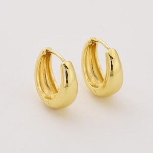 Gold Filled Chunky Huggie Hoop Earrings, Minimalist Thick Hoops for Everyday Wear, Lightweight Bold Statement Jewelry Gift for Her, ER233