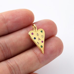 Ciondolo aggiuntivo a forma di cuore allungato, ciondolo per collana a forma di cuore riempito d'oro con micro pavé di zirconi cubici, ciondolo a forma di cuore per San Valentino per la creazione di gioielli con bracciale, CP2100