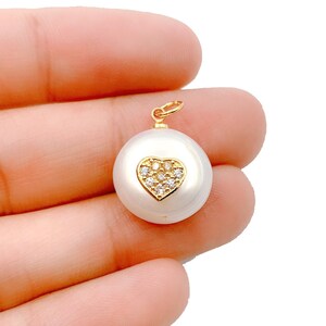 Ciondolo a forma di cuore con perla d'acqua dolce, ciondolo a forma di cuore con micro pavé di zirconi cubici, ciondolo a forma di cuore, collana a forma di cuore, zirconia cubica, 15 mm, CP1128