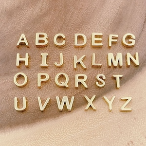 Cuentas delicadas con letras del alfabeto, dijes con letras rellenas de oro de 18 quilates, dijes con iniciales, dijes con iniciales para pulseras, cuentas con alfabeto de 9 mm CP1219