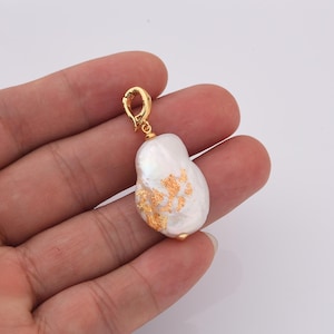 Ciondolo per collana di perle d'acqua dolce con scaglie d'oro, perla barocca irregolare riempita d'oro, ciondolo aggiuntivo per creazione di gioielli fai da te con bracciale, CP2240