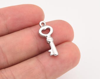 Stainless Steel Key Charm, Heart Cut Out Vintage Pendant for DIY Necklace Bracelet Earring Jewelry Making, Romantic Gift for Her, SCP073