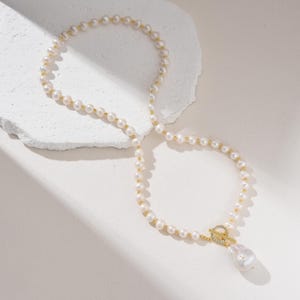 Elegant Freshwater Pearl Necklace, 20″ Toggle Clasp Baroque Pearl Necklace Pendant Gold Filled, Minimalist Jewelry Gift for Women, NL088