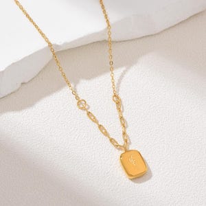 Elegant Rectangle Pendant Necklace in Gold Filled, Stainless Steel Necklace, Dainty Layering Jewelry, Handmade Everyday Necklace, SNL041