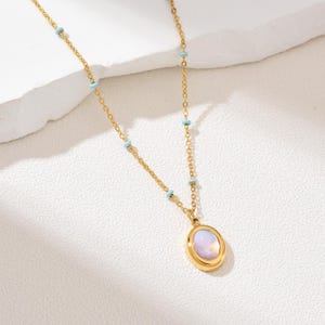 Oval Pendant Charm with Blue Beads in Gold Filled, Minimalist Stainless Steel Necklace, Dainty Layering Jewelry, Handmade Gift, SNL046