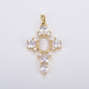 Ciondolo a croce con la Vergine Maria, ciondolo religioso aggiuntivo per bracciale, croce cristiana cattolica in micro pavé di zirconi cubici per la creazione di gioielli, CP1640