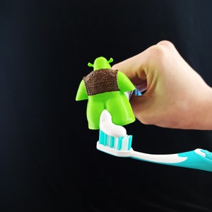 Shrek Zahnpasta-Topper, handbemalt