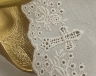 2 Yards Vintage Embroidered Cotton Lace Trim: Rose & Cross, Beige Scalloped Eyelet