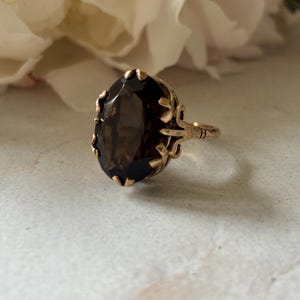Estate Vintage 9k Yellow Gold Smoky Quartz Cocktail Dinner Ring