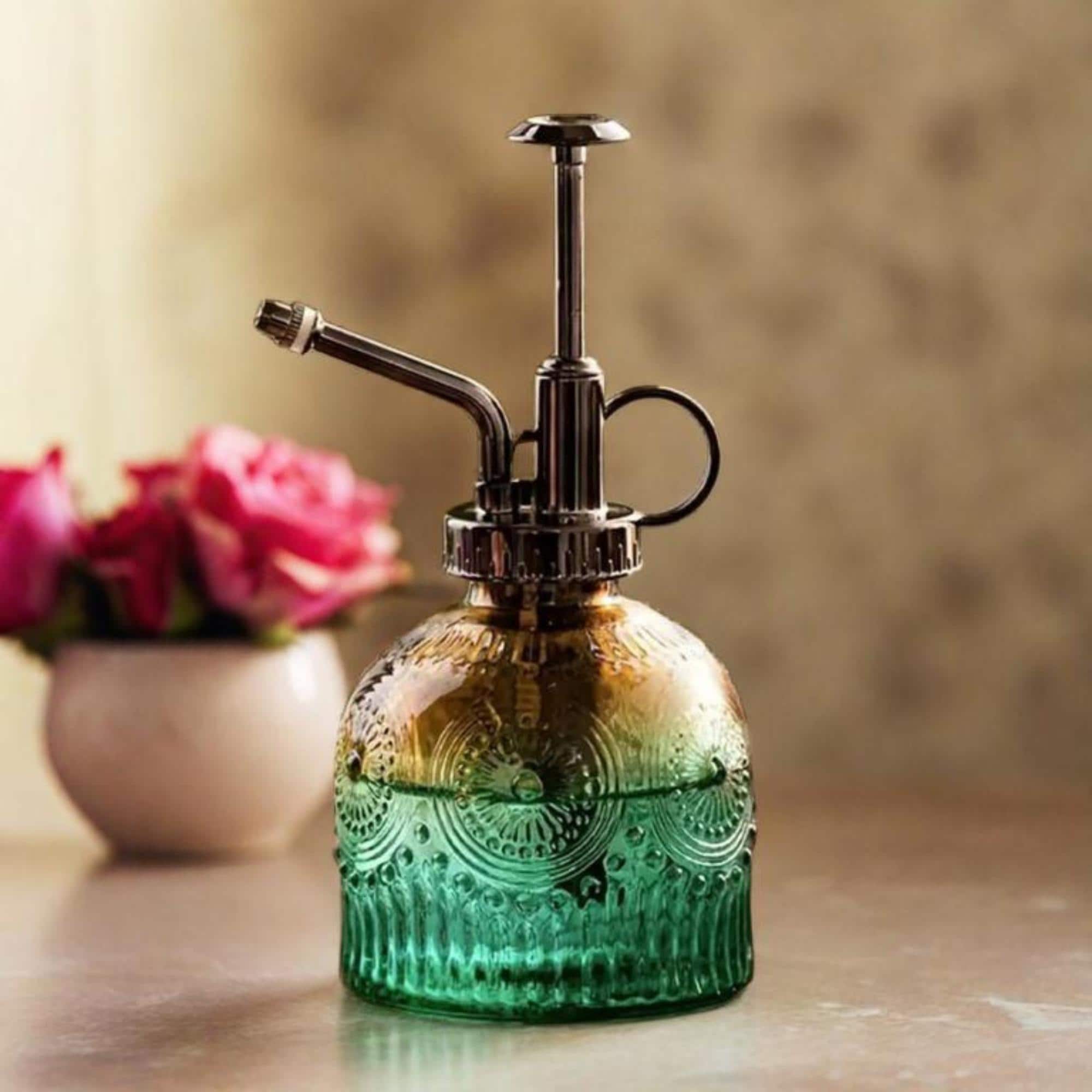 Vintage glass plant sprayer – retro style hand spray bottle for houseplants and garden care, ideal for flowers & herbs