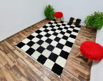 Black and White checkered rug, Moroccan Berber checkered rug, Checkered area rug, beniourain rug, checkered area rug -Soft Colored Rug