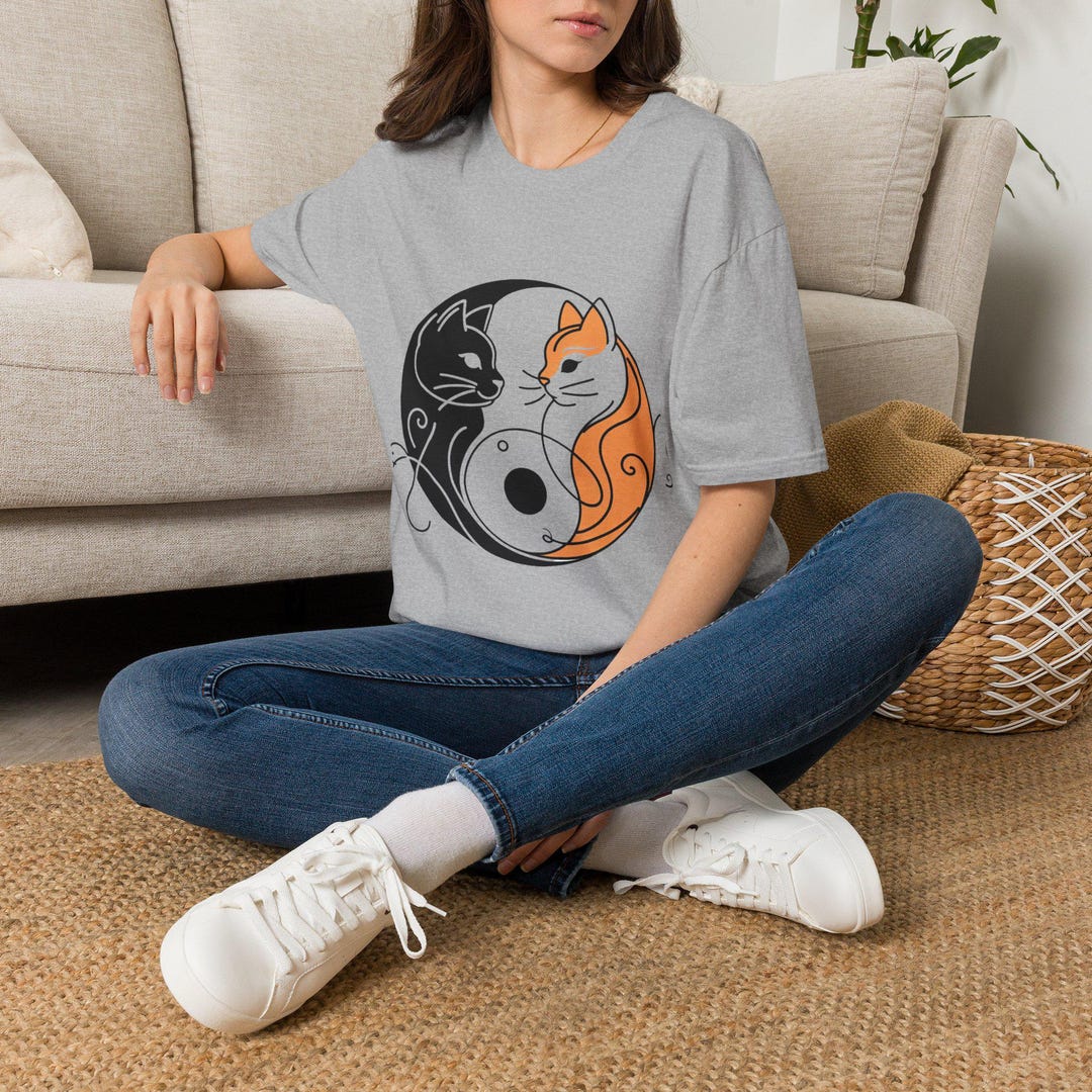 Yin Yang Cat Drawing T-shirt - Yin Yang Cat Tee Gift - Unique Cat