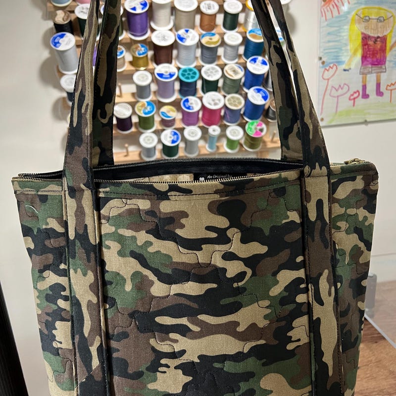 AP_TOTE BAG/LARGE / CAMO