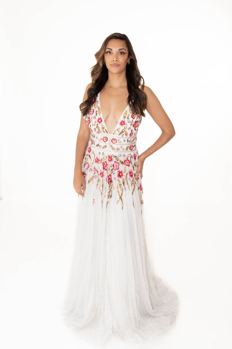 3/4-Sleeve V-Neck Beaded Floral Applique Mesh Panel Velvet A-Line Evening Gown