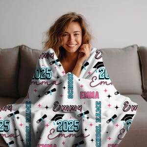 Custom Graduation Blanket 2025 Graduate Gifts for Him Her Personalized Graduation Keepsake Name Blanket Senior Grad Gift Class 2025 Blanket