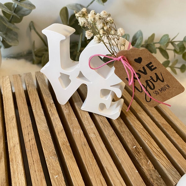 Love Schriftzug Raysin - Raysindeko Valentinstag - Geschenk zur Hochzeit - Scandistyle Deko Beton Raysin Keramik - Trockenblumen - Verlobung