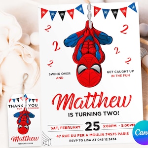Puede incluir: Una invitaci&oacute;n blanca con un personaje de Spiderman rojo y azul colgado boca abajo. El texto "Matthew is turning two!" est&aacute; escrito en la invitaci&oacute;n. La fecha "Sat, February 25", la hora "3:00PM - 5:00PM", la direcci&oacute;n "47 Rue du Fer a Moulin 74575 Paris" y la informaci&oacute;n RSVP "RSVP to Lisa at 045 12 2474" tambi&eacute;n est&aacute;n indicados en la invitaci&oacute;n.